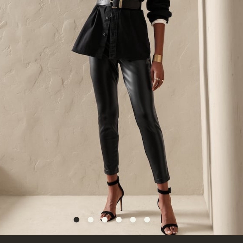 Banana Republic Vegan Leather Leggings in brown, size small.